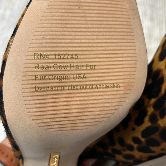 NEW Louise et Cie Illisa Leopard Peep Toe Bootie Heels Sz 5.5 - Picture 10 of 11